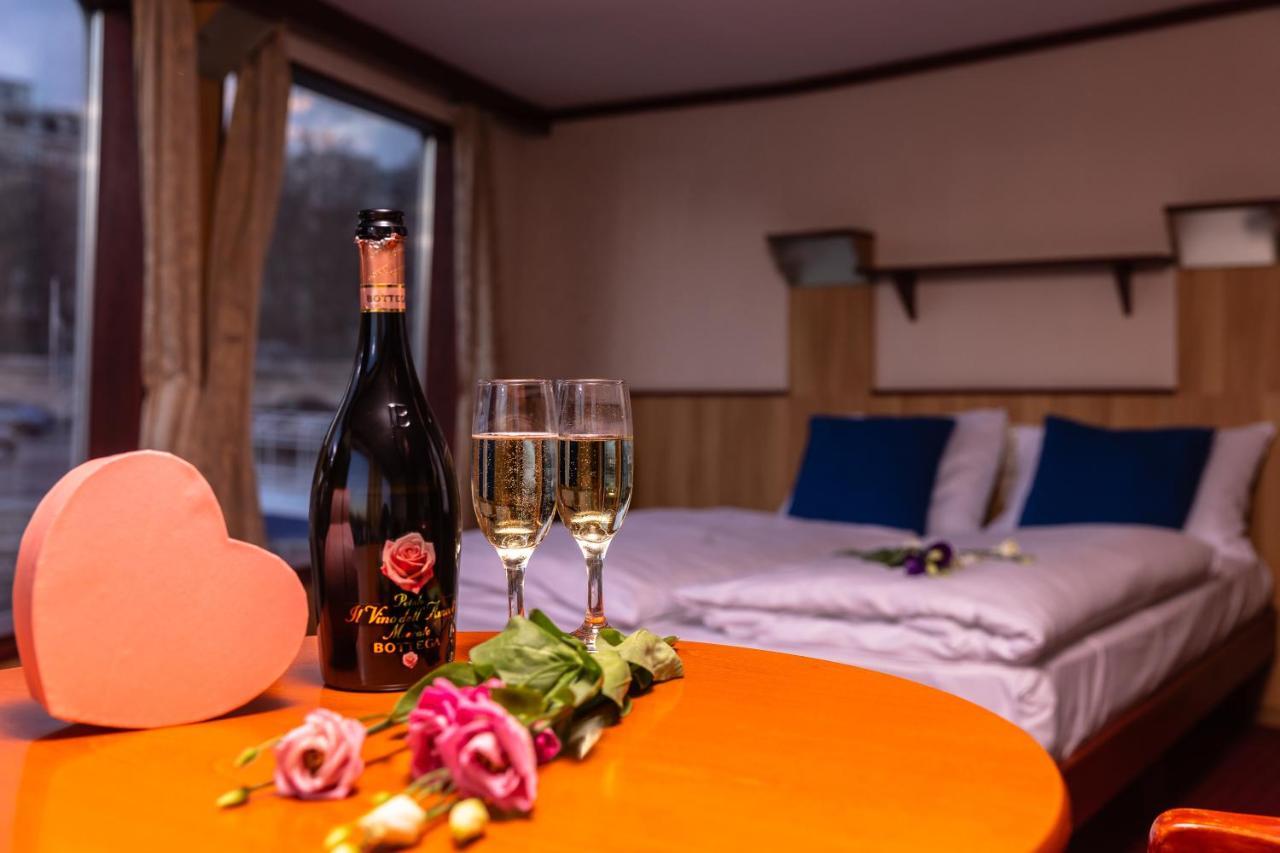 Fortuna Boat Hotel Budapeszt Zewnętrze zdjęcie